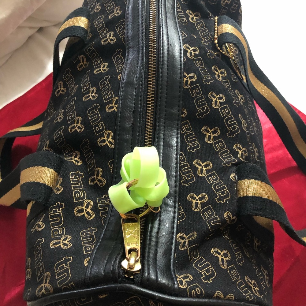 TNA weekend bag